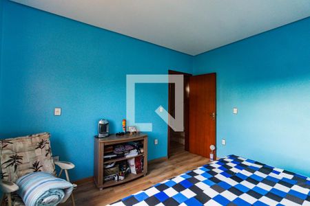 Casa à venda com 229m², 3 quartos e 3 vagas Casa à venda com 229m², 3 quartos e 3 vagasQuarto 2