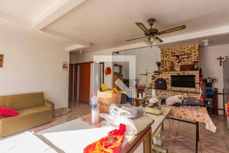 Casa à venda com 229m², 3 quartos e 3 vagas Casa à venda com 229m², 3 quartos e 3 vagasChurrasqueira