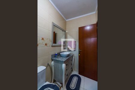 Casa à venda com 229m², 3 quartos e 3 vagas Casa à venda com 229m², 3 quartos e 3 vagasBanheiro Suíte