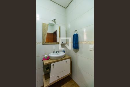 Casa à venda com 229m², 3 quartos e 3 vagas Casa à venda com 229m², 3 quartos e 3 vagasBanheiro 1