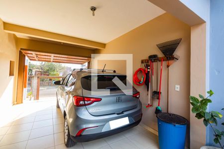 Casa à venda com 229m², 3 quartos e 3 vagas Casa à venda com 229m², 3 quartos e 3 vagasGaragem