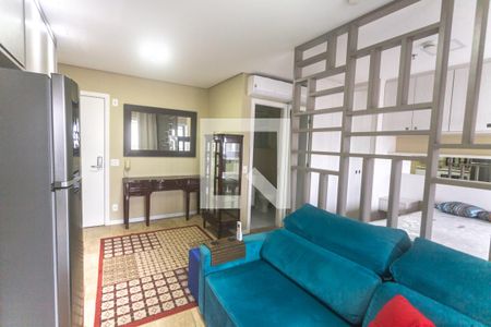 Sala de estar de apartamento para alugar com 1 quarto, 42m² em Centro, São Bernardo do Campo