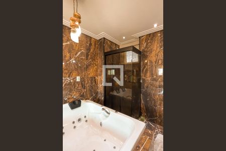 Apartamento para alugar com 72m², 1 quarto e 1 vaga Apartamento para alugar com 72m², 1 quarto e 1 vagaBanheiro da Suíte