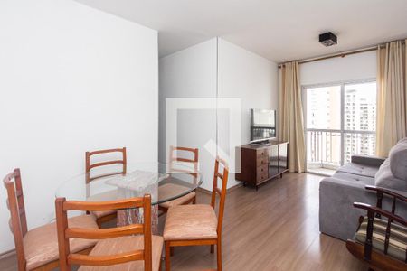 Sala  de apartamento à venda com 2 quartos, 68m² em Itaim Bibi, São Paulo