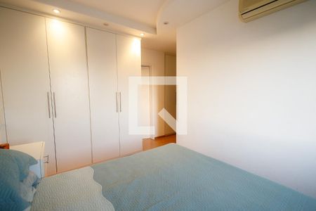 Suíte de apartamento para alugar com 2 quartos, 76m² em Parque Senhor do Bonfim, Taubaté