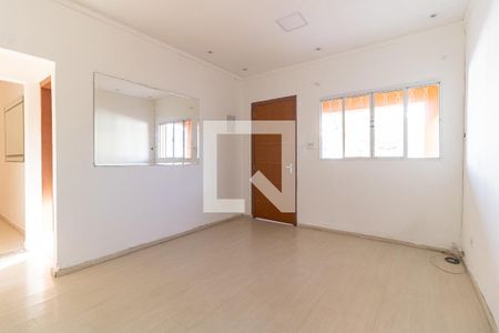 Sala de casa para alugar com 2 quartos, 120m² em Parque Bristol, São Paulo