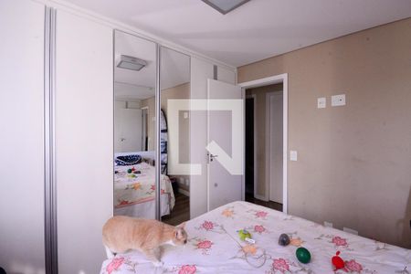 Quarto 1  de apartamento para alugar com 3 quartos, 68m² em Jardim Santa Emília, São Paulo