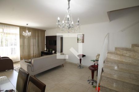 Sala de casa para alugar com 3 quartos, 240m² em Mooca, São Paulo