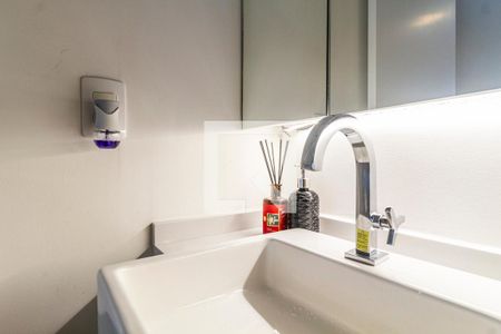 Banheiro de apartamento à venda com 1 quarto, 29m² em Sumaré, São Paulo