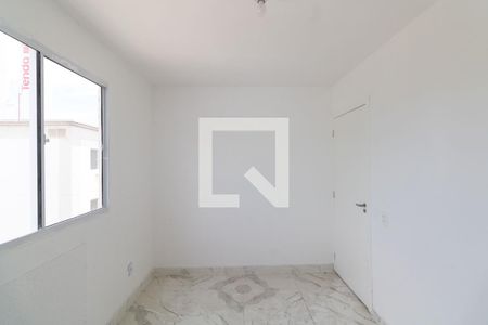 Quarto 1 de apartamento para alugar com 2 quartos, 1m² em Guaratiba, Rio de Janeiro