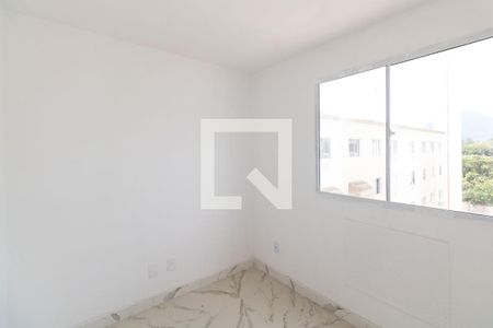 Quarto 2 de apartamento para alugar com 2 quartos, 1m² em Guaratiba, Rio de Janeiro