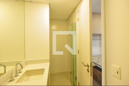 Studio para alugar com 46m², 1 quarto e 1 vaga Studio para alugar com 46m², 1 quarto e 1 vagaBanheiro