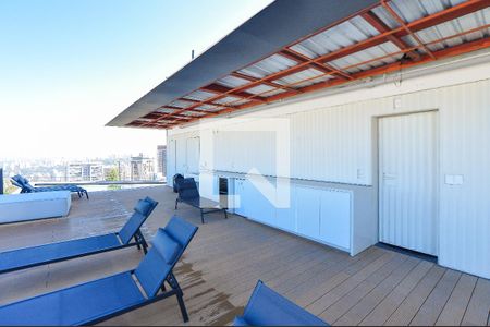 Studio para alugar com 46m², 1 quarto e 1 vaga Studio para alugar com 46m², 1 quarto e 1 vagaÁrea comum - Piscina