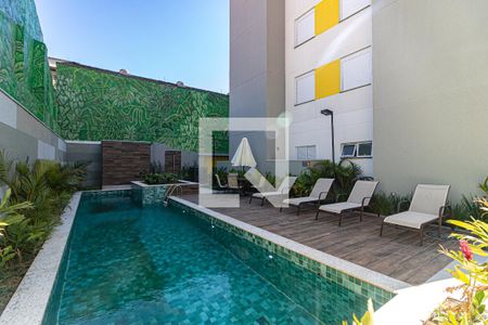 Apartamento à venda com 30m², 1 quarto e sem vaga Apartamento à venda com 30m², 1 quarto e sem vagaPiscina