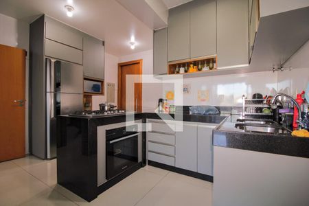 Cozinha de apartamento à venda com 4 quartos, 250m² em Jardim da Cidade, Betim