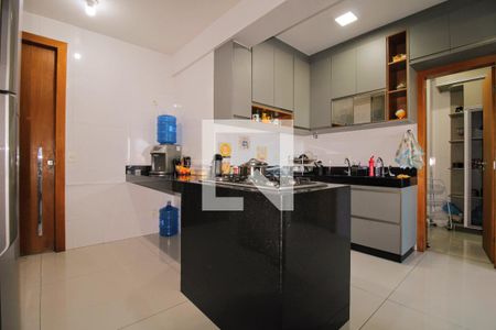 Cozinha de apartamento à venda com 4 quartos, 250m² em Jardim da Cidade, Betim