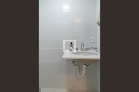 Lavabo de apartamento à venda com 1 quarto, 45m² em Bela Vista, Porto Alegre