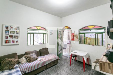 Sala de casa à venda com 4 quartos, 120m² em Paquetá, Belo Horizonte