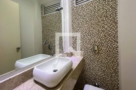 Lavabo de apartamento para alugar com 2 quartos, 86m² em Indianópolis, São Paulo