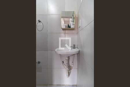 Casa à venda com 160m², 7 quartos e sem vaga Casa à venda com 160m², 7 quartos e sem vagaBanheiro do Quarto 2