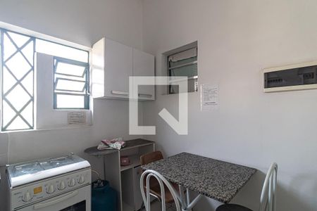 Casa à venda com 160m², 7 quartos e sem vaga Casa à venda com 160m², 7 quartos e sem vagaCozinha 2