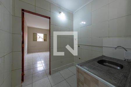 Cozinha de apartamento para alugar com 2 quartos, 59m² em Vila Santa Clara, São Paulo