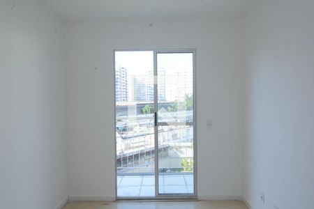 Sala de apartamento à venda com 3 quartos, 60m² em Irajá, Rio de Janeiro