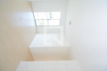 Sala de apartamento à venda com 3 quartos, 60m² em Irajá, Rio de Janeiro