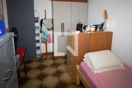 Quarto 2 de apartamento para alugar com 2 quartos, 50m² em Olaria, Rio de Janeiro