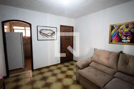 Sala de apartamento para alugar com 2 quartos, 50m² em Olaria, Rio de Janeiro