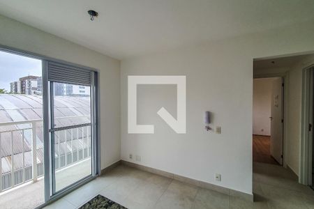 Sala/Cozinha de apartamento à venda com 2 quartos, 38m² em Cambuci, São Paulo