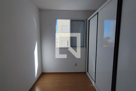 Quarto 1 de apartamento para alugar com 2 quartos, 43m² em Parque Industrial, Campinas