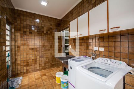 Casa para alugar com 270m², 3 quartos e 5 vagas Casa para alugar com 270m², 3 quartos e 5 vagasÁrea de Serviço