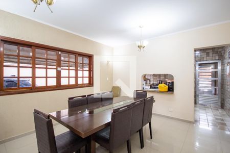 Casa para alugar com 270m², 3 quartos e 5 vagas Casa para alugar com 270m², 3 quartos e 5 vagasCopa