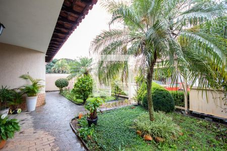 Casa para alugar com 270m², 3 quartos e 5 vagas Casa para alugar com 270m², 3 quartos e 5 vagasJardim