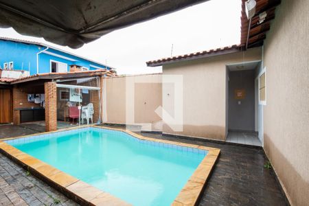 Casa para alugar com 270m², 3 quartos e 5 vagas Casa para alugar com 270m², 3 quartos e 5 vagasVista do Quarto 2