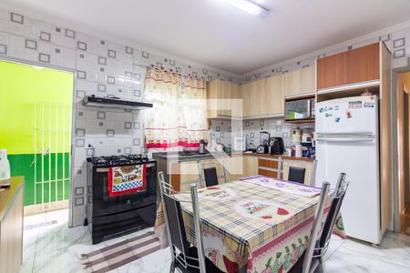 Cozinha  de casa à venda com 5 quartos, 290m² em Jardim das Flores, Osasco