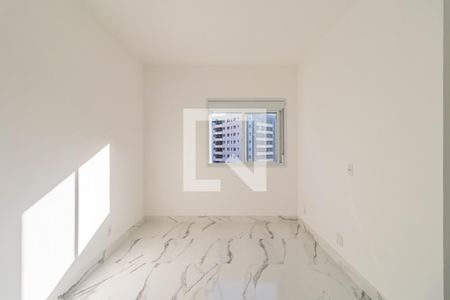 Quarto 2 de apartamento para alugar com 2 quartos, 52m² em Alphaville Empresarial, Barueri