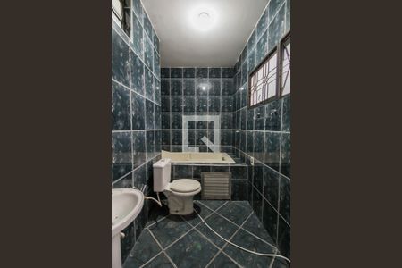 Banheiro da Suíte 1 de casa de condomínio à venda com 2 quartos, 150m² em Vila Regente Feijó, São Paulo