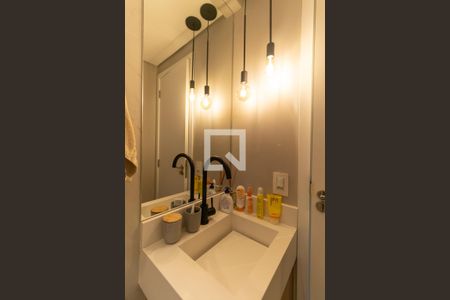 Lavabo de apartamento à venda com 3 quartos, 145m² em Pinheiros, São Paulo