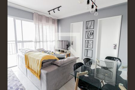 Sala de apartamento à venda com 2 quartos, 45m² em Vila Invernada, São Paulo