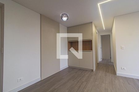 Sala de apartamento para alugar com 2 quartos, 67m² em Centro, Curitiba