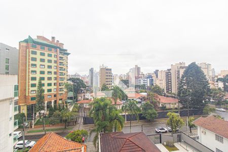 Vista da Sacada de apartamento para alugar com 2 quartos, 67m² em Centro, Curitiba