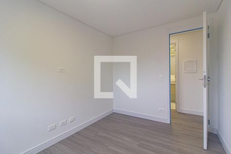 Quarto 1 de apartamento para alugar com 2 quartos, 67m² em Centro, Curitiba