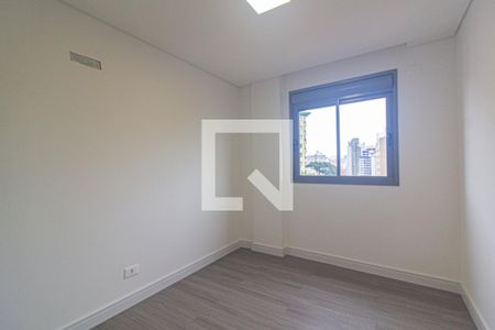 Quarto 1 de apartamento para alugar com 2 quartos, 67m² em Centro, Curitiba