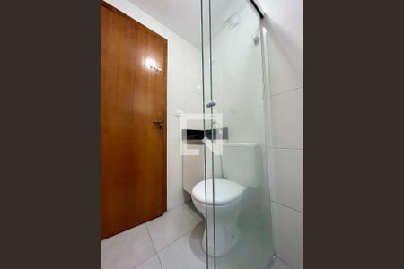 Banheiro de apartamento à venda com 1 quarto, 35m² em Vila Centenário, São Paulo