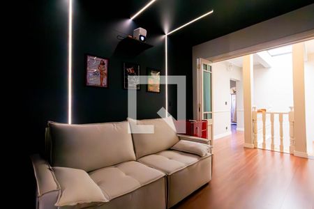 Casa à venda com 450m², 6 quartos e 8 vagas Casa à venda com 450m², 6 quartos e 8 vagasSala 2