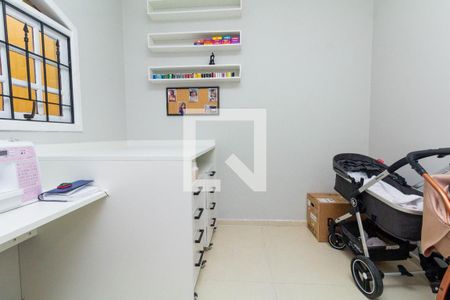 Casa à venda com 450m², 6 quartos e 8 vagas Casa à venda com 450m², 6 quartos e 8 vagasEscritório