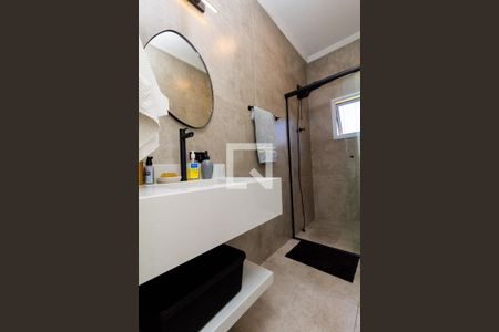 Casa à venda com 450m², 6 quartos e 8 vagas Casa à venda com 450m², 6 quartos e 8 vagasBanheiro 2