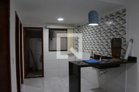 Sala/Cozinha de apartamento para alugar com 2 quartos, 42m² em Vila Antonina, São Paulo